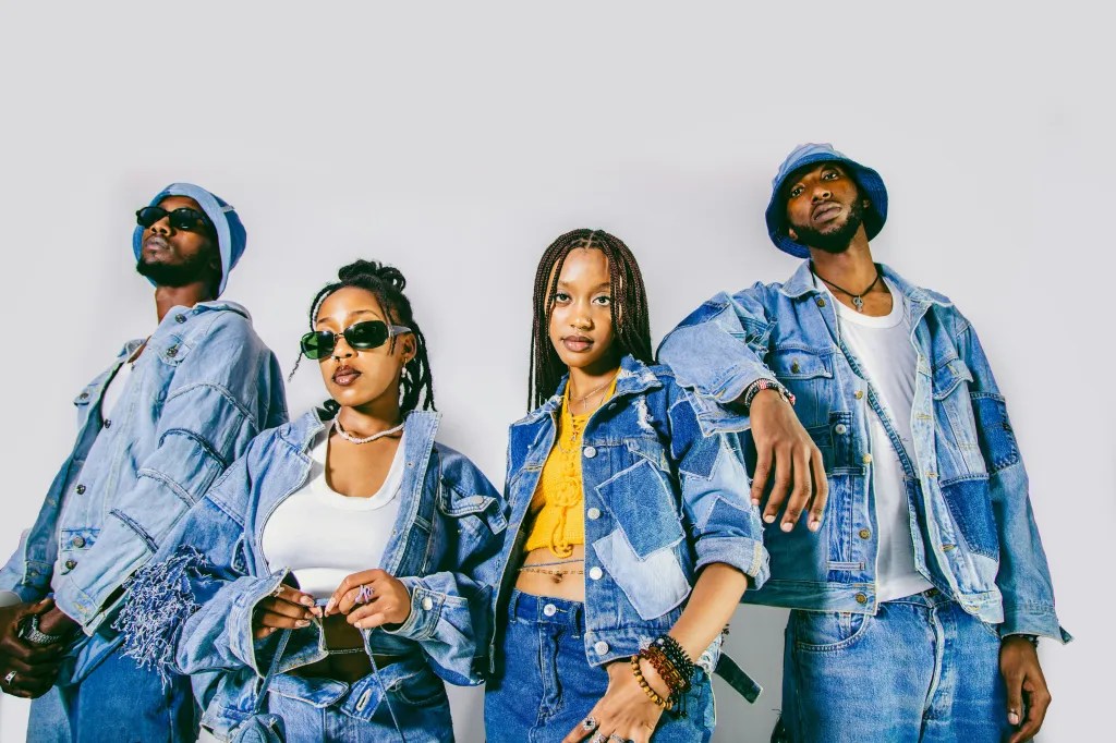 The Return of a 2000s-Inspired&nbsp;Fashion